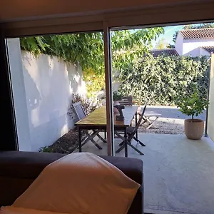 Le Côté Lub , Pertuis France