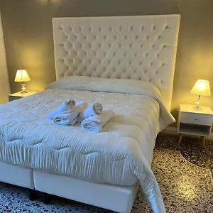 luxury-room-anelli-center-of-roma.it-romehotels.com/